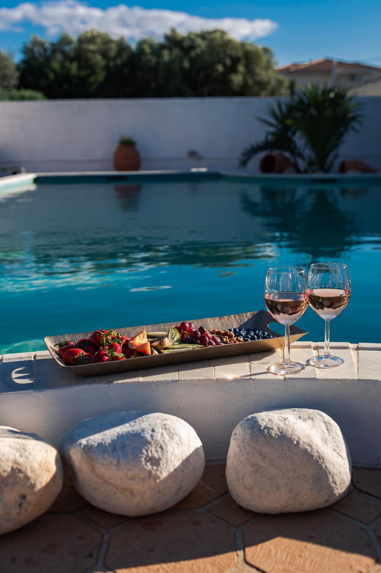 Lagonisi Luxury Escape Экстерьер фото